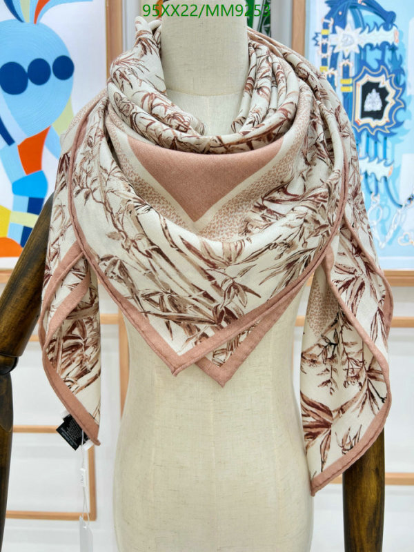 Dior-Scarf Code: MM9253 