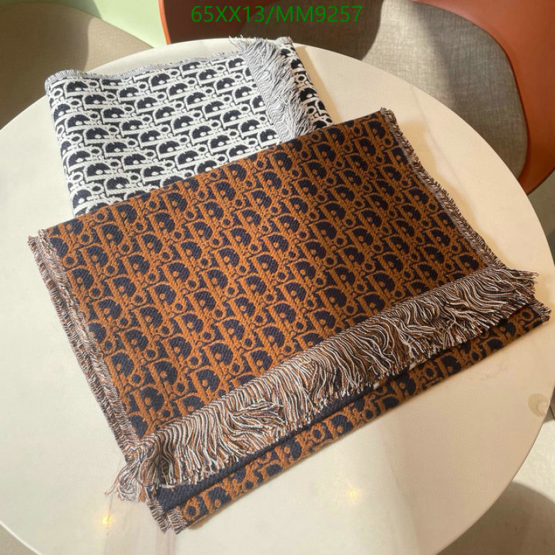 Dior-Scarf Code: MM9257 