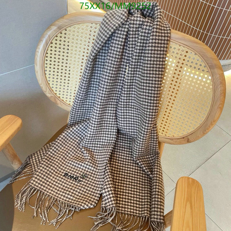 Dior-Scarf Code: MM9252 