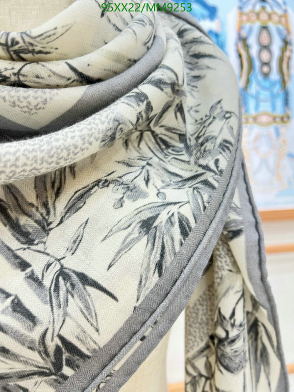 Dior-Scarf Code: MM9253 
