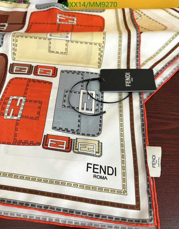 Fendi-Scarf Code: MM9270 