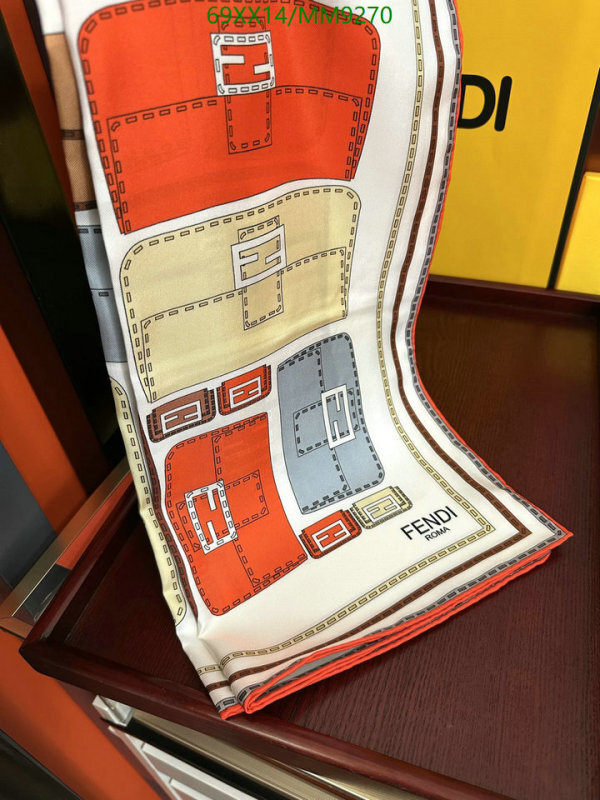 Fendi-Scarf Code: MM9270 