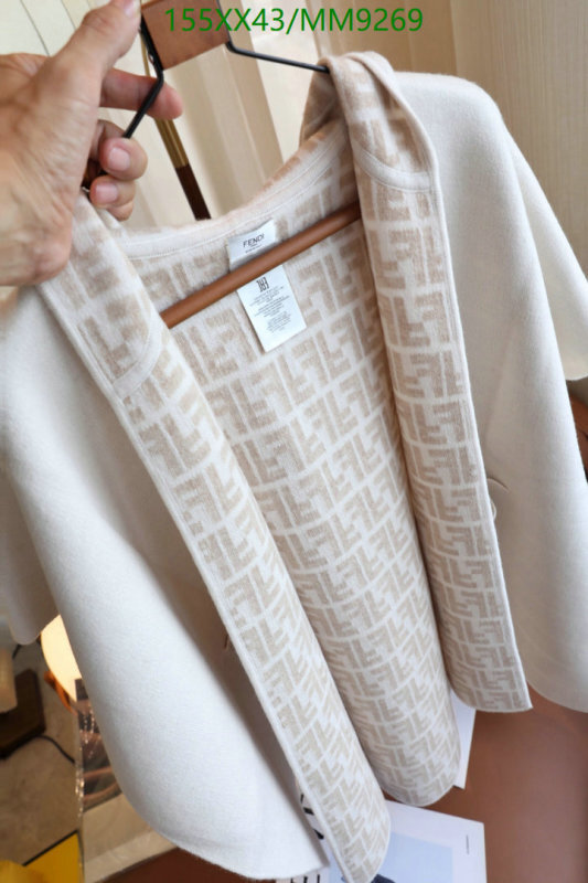 Fendi-Scarf Code: MM9269 
