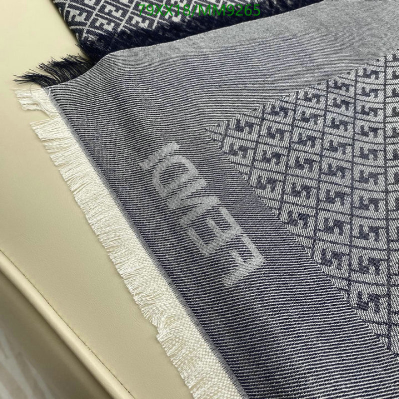 Fendi-Scarf Code: MM9265 