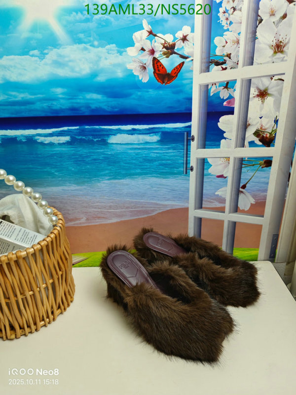 Fendi-Women Shoes Code: NS5620 