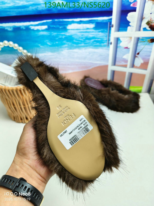 Fendi-Women Shoes Code: NS5620 