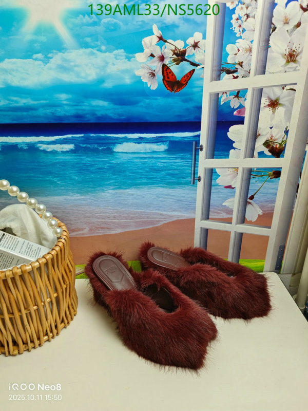 Fendi-Women Shoes Code: NS5620 