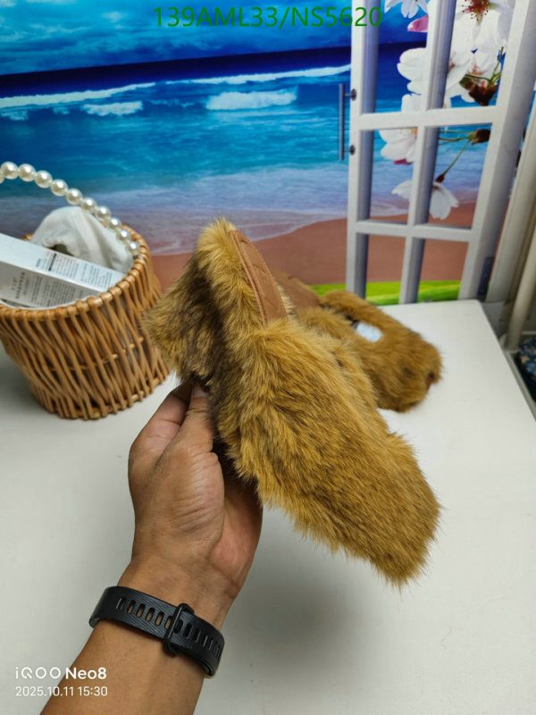 Fendi-Women Shoes Code: NS5620 