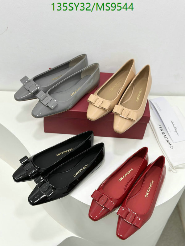 Ferragamo-Women Shoes Code: MS9544 