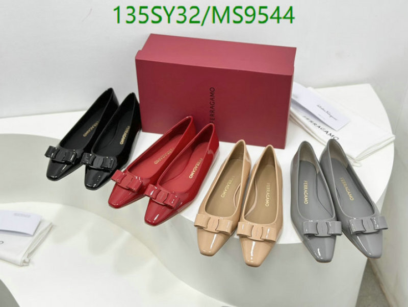 Ferragamo-Women Shoes Code: MS9544 