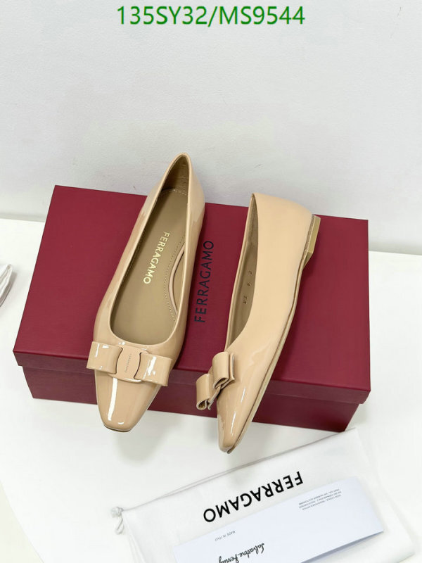 Ferragamo-Women Shoes Code: MS9544 