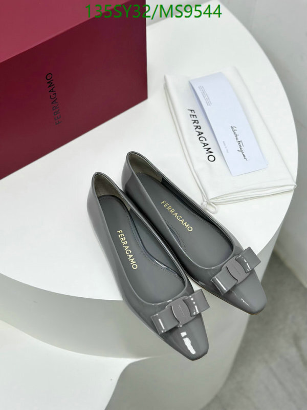 Ferragamo-Women Shoes Code: MS9544 
