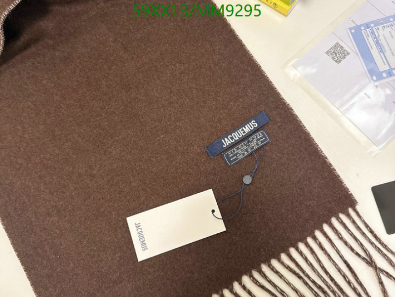 Jacquemus-Scarf Code: MM9295 