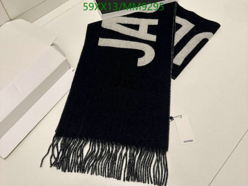 Jacquemus-Scarf Code: MM9295 