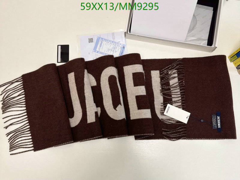 Jacquemus-Scarf Code: MM9295 