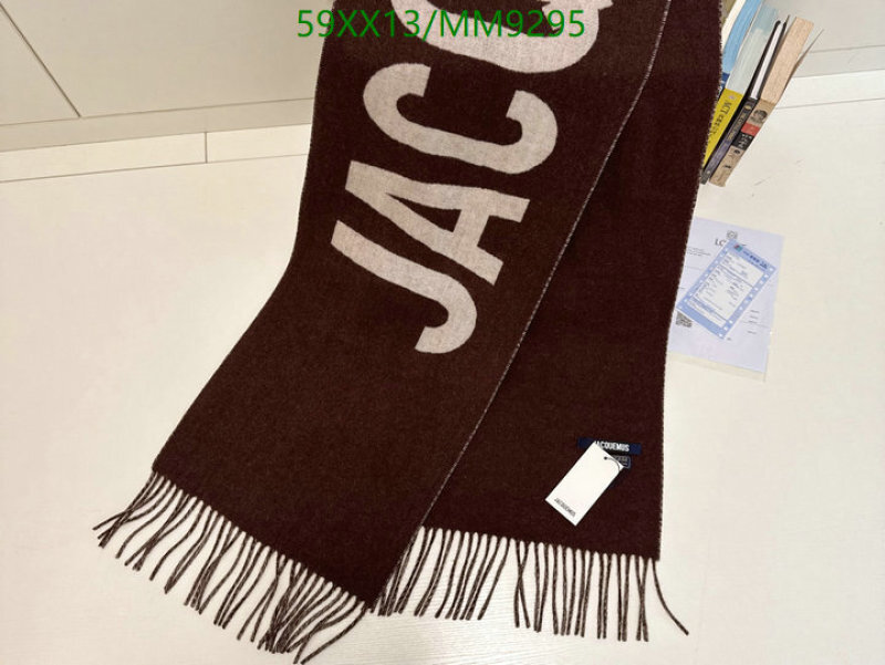 Jacquemus-Scarf Code: MM9295 
