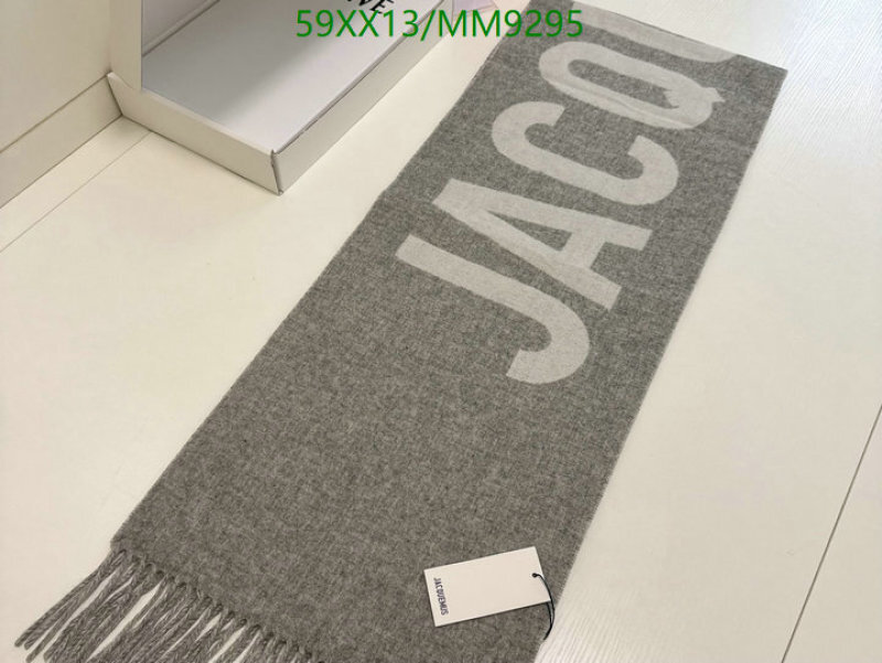 Jacquemus-Scarf Code: MM9295 