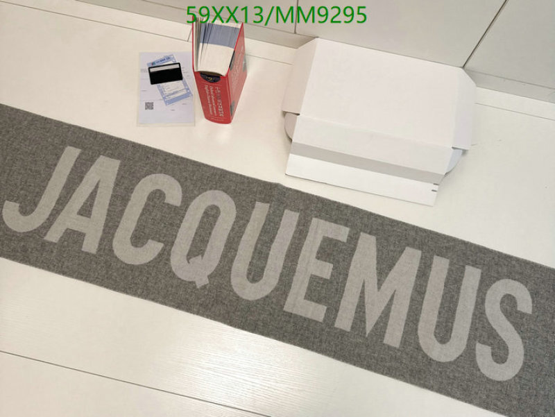 Jacquemus-Scarf Code: MM9295 