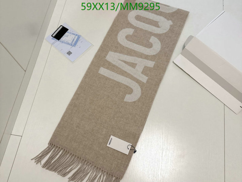 Jacquemus-Scarf Code: MM9295 