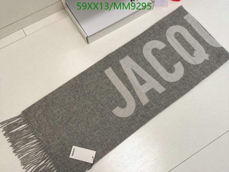 Jacquemus-Scarf Code: MM9295 