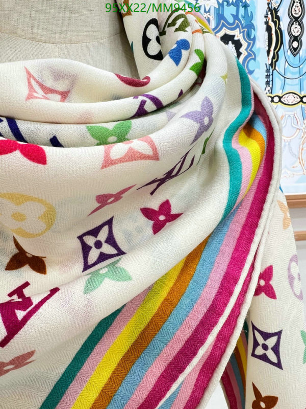 LV-Scarf Code: MM9456 