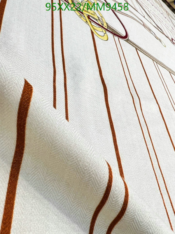 LV-Scarf Code: MM9458 