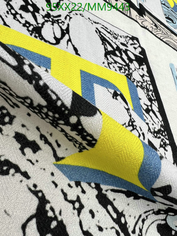 LV-Scarf Code: MM9443 