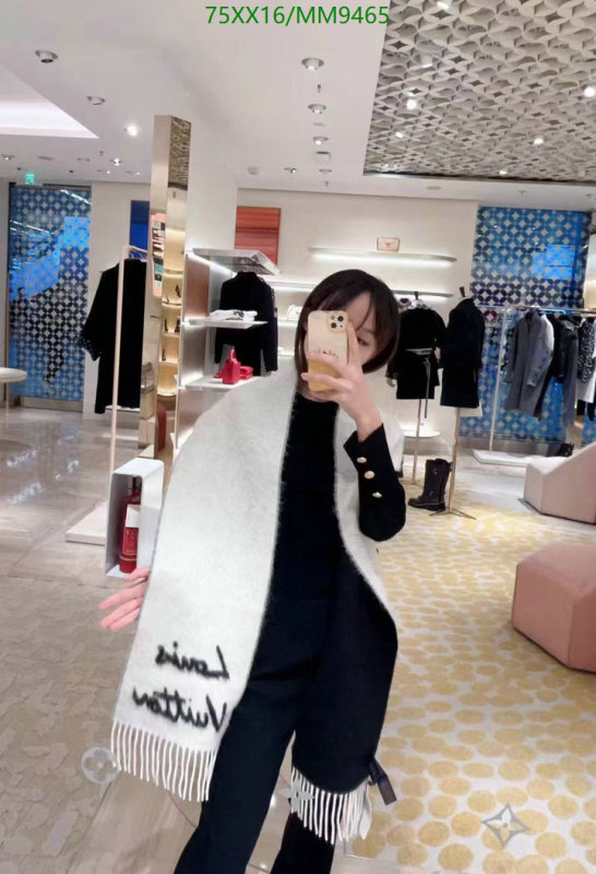 LV-Scarf Code: MM9465 