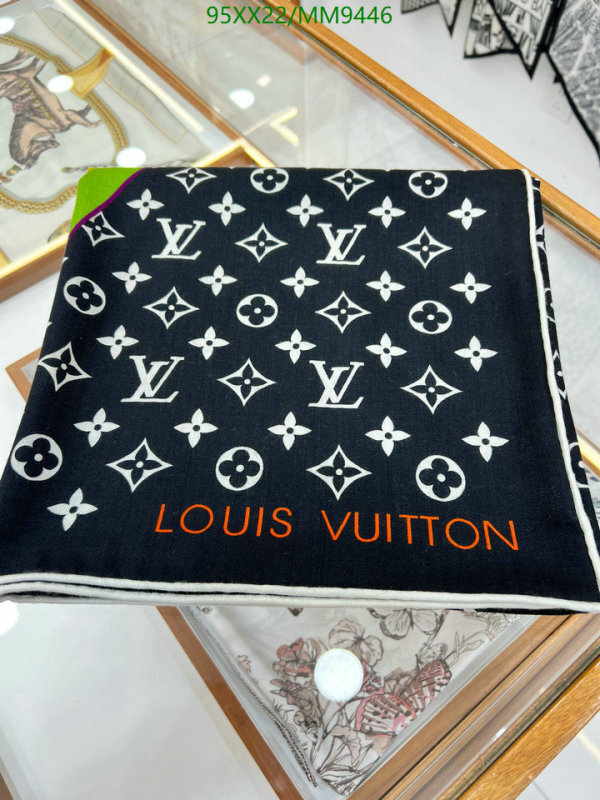 LV-Scarf Code: MM9446 