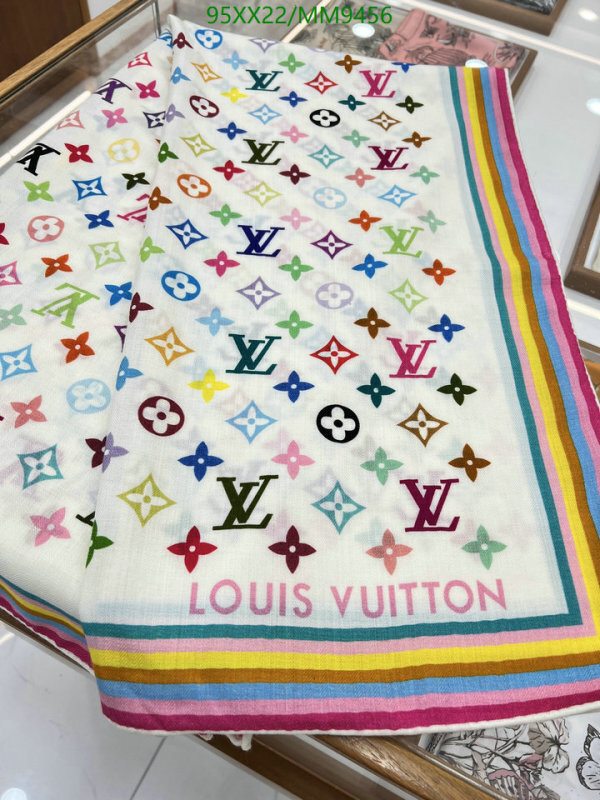 LV-Scarf Code: MM9456 