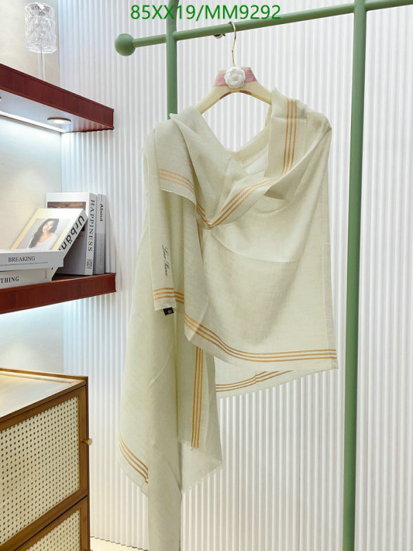 Loro Piana-Scarf Code: MM9292 