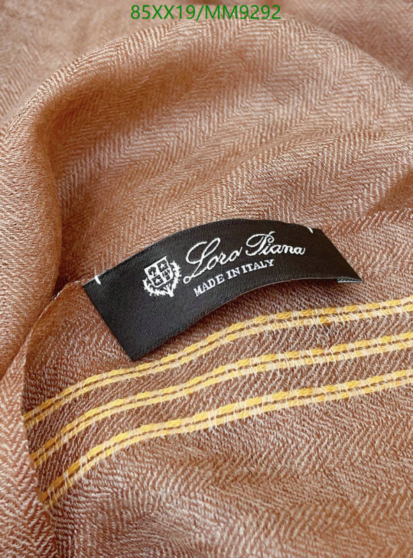 Loro Piana-Scarf Code: MM9292 