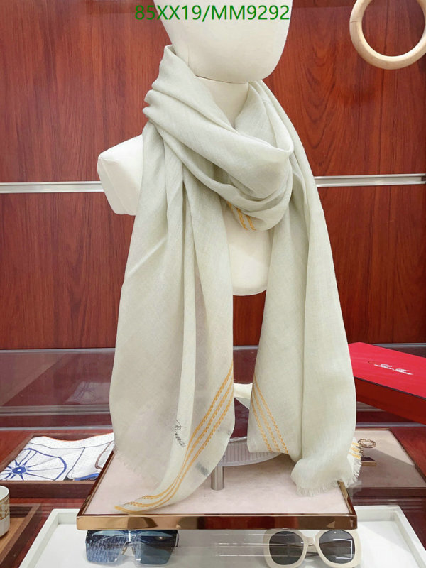 Loro Piana-Scarf Code: MM9292 