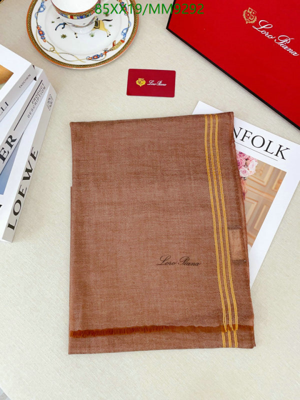Loro Piana-Scarf Code: MM9292 
