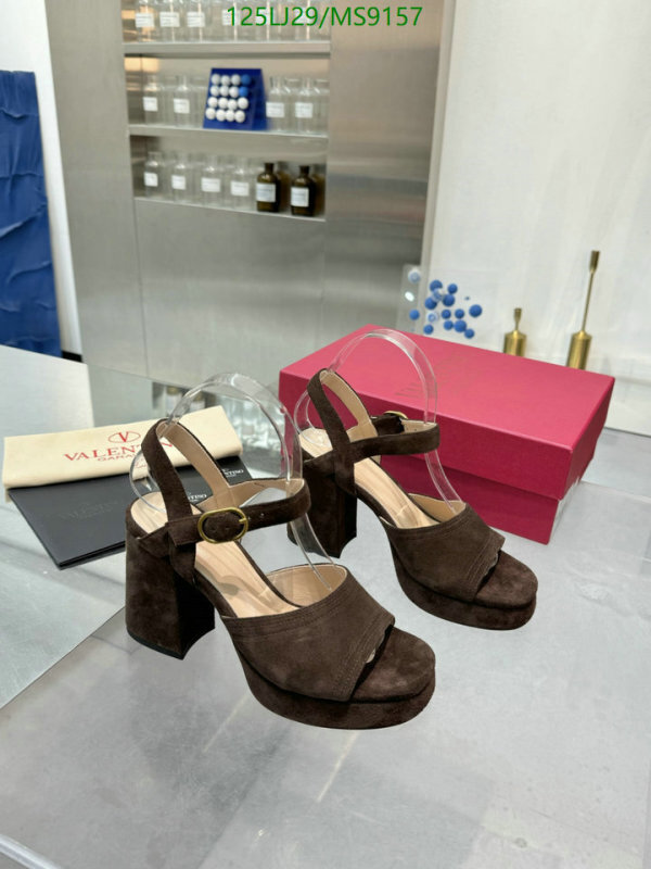 Valentino-Women Shoes Code: MS9157 