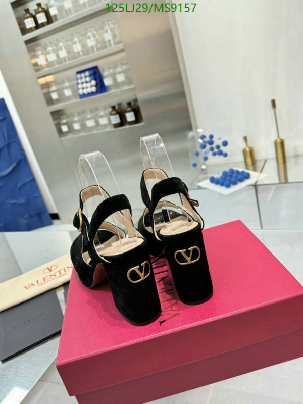 Valentino-Women Shoes Code: MS9157 
