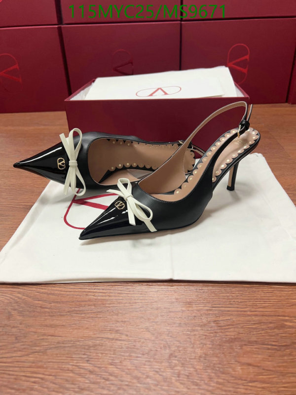 Valentino-Women Shoes Code: MS9671 
