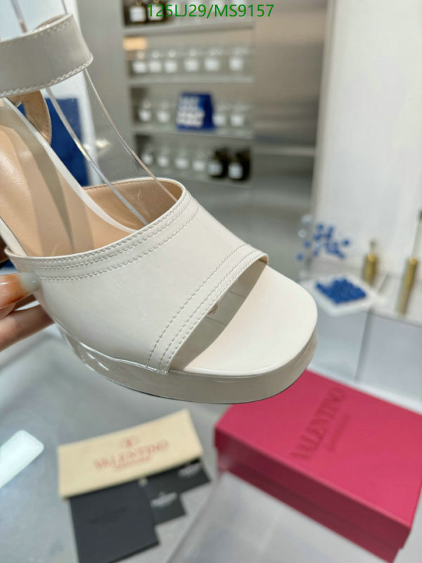 Valentino-Women Shoes Code: MS9157 