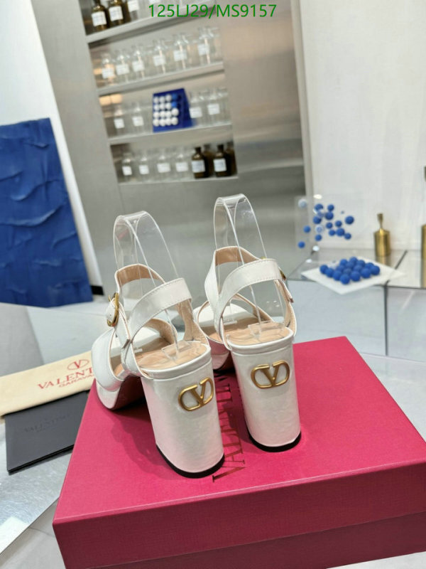Valentino-Women Shoes Code: MS9157 