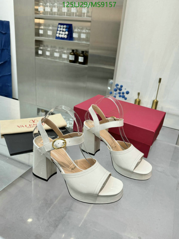 Valentino-Women Shoes Code: MS9157 