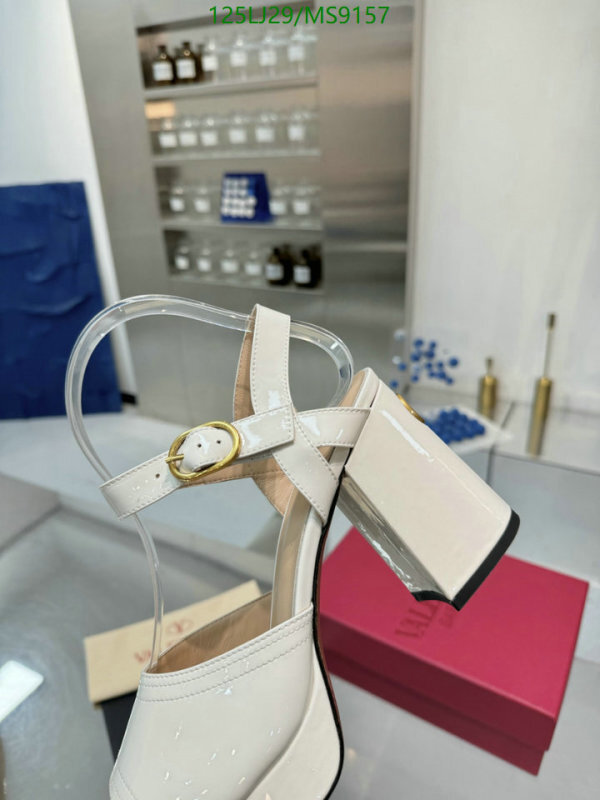 Valentino-Women Shoes Code: MS9157 