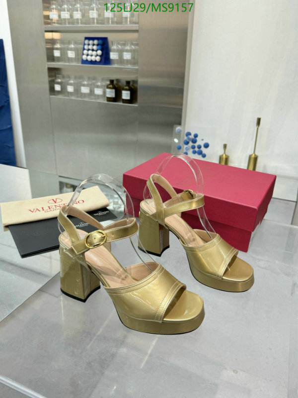 Valentino-Women Shoes Code: MS9157 