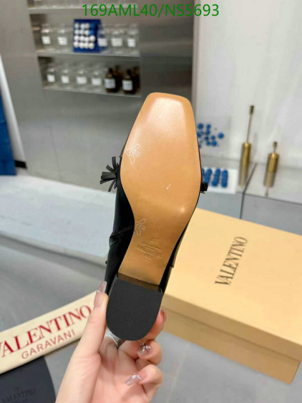 Valentino-Women Shoes Code: NS5693 