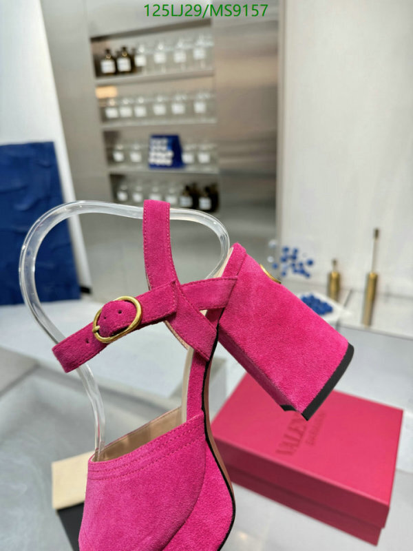 Valentino-Women Shoes Code: MS9157 