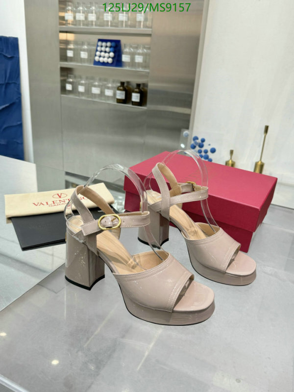 Valentino-Women Shoes Code: MS9157 