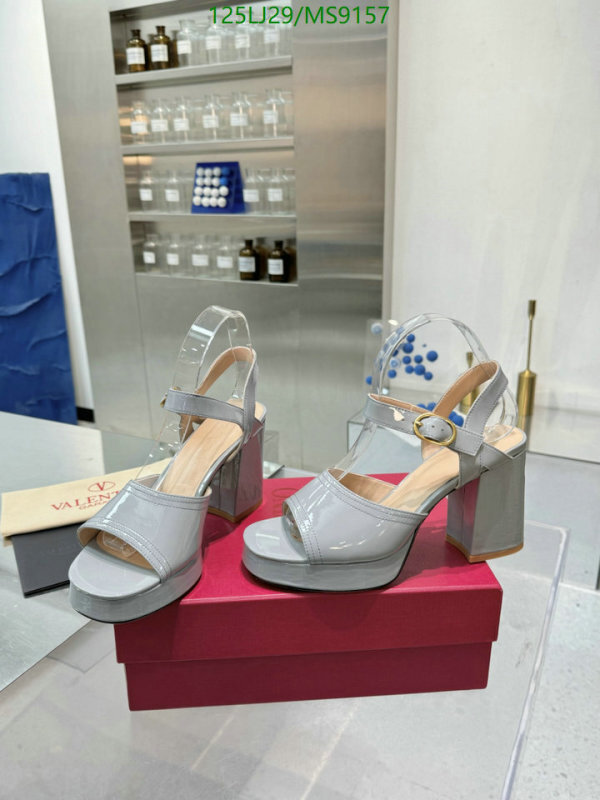 Valentino-Women Shoes Code: MS9157 