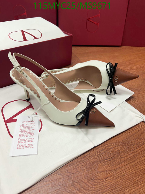 Valentino-Women Shoes Code: MS9671 