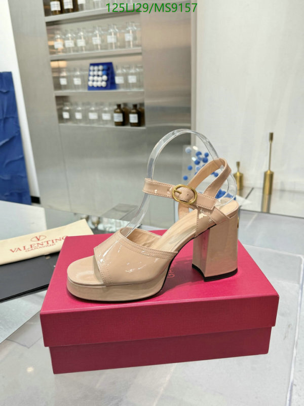 Valentino-Women Shoes Code: MS9157 