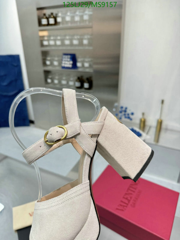 Valentino-Women Shoes Code: MS9157 