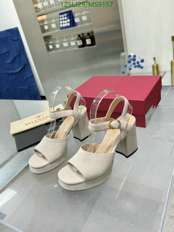 Valentino-Women Shoes Code: MS9157 